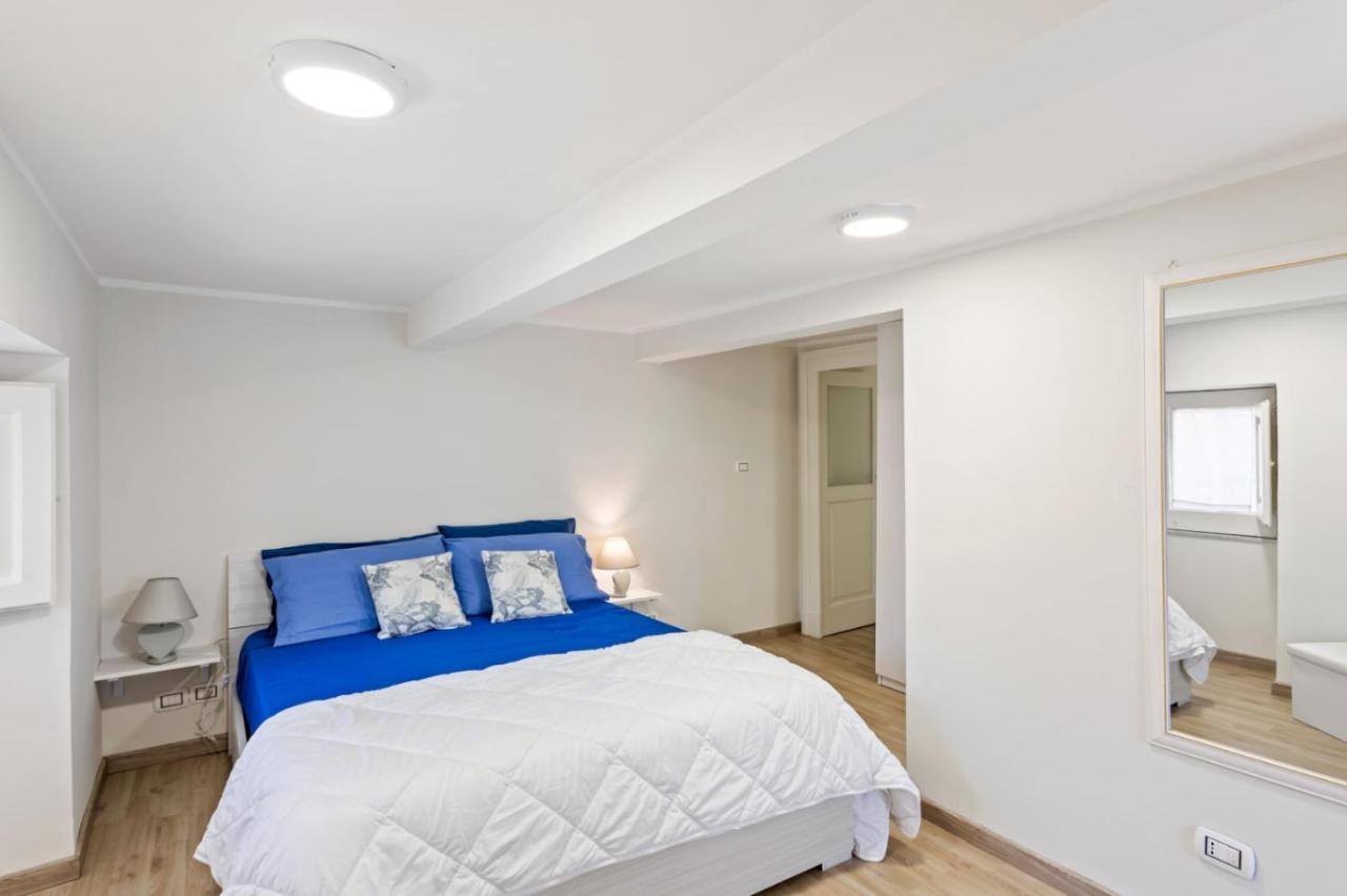Villa Bellini Cosy Flat Катанія Екстер'єр фото