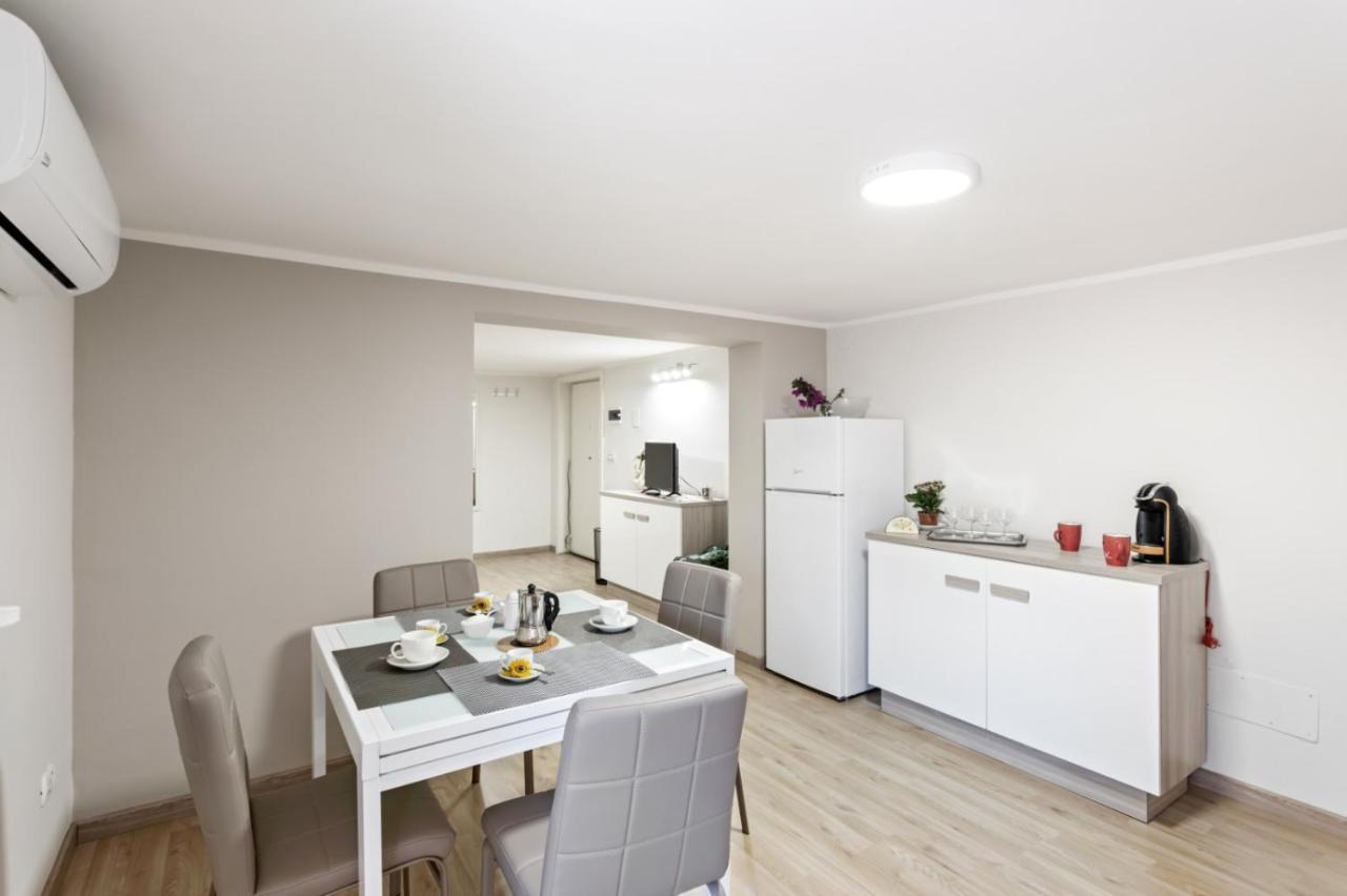 Villa Bellini Cosy Flat Катанія Екстер'єр фото