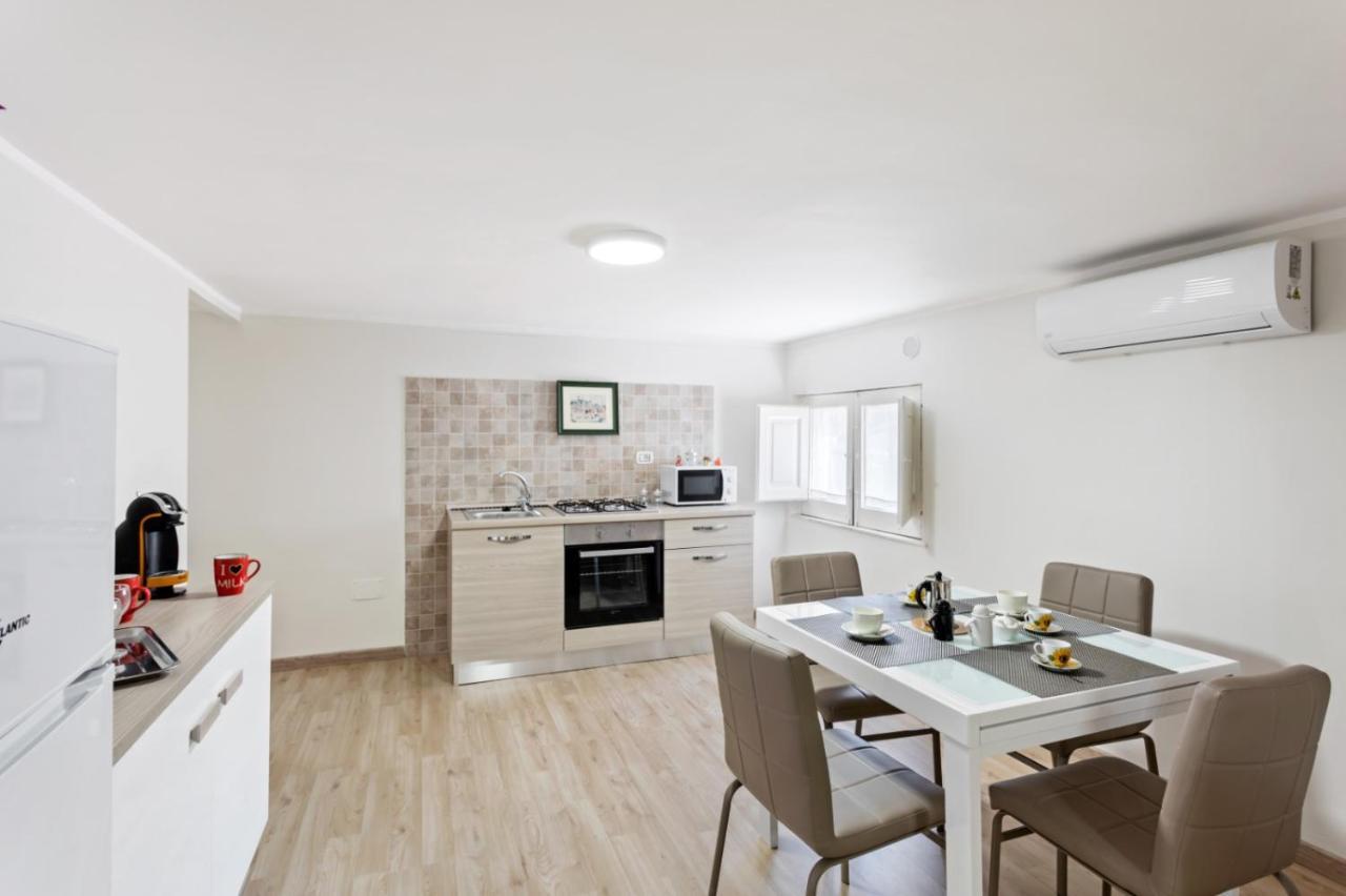 Villa Bellini Cosy Flat Катанія Екстер'єр фото